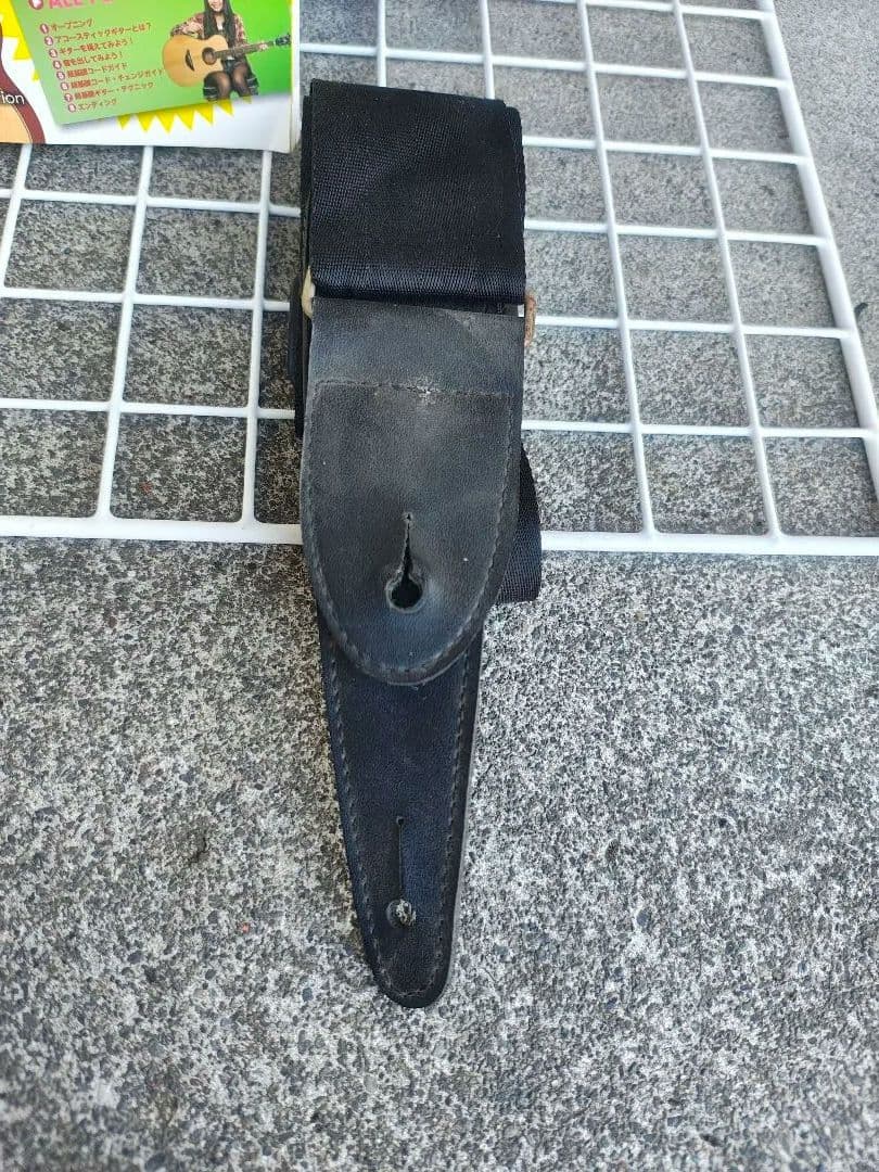 美品 YAMAHA FG-251 ギター教則本 チューナー ストラップ