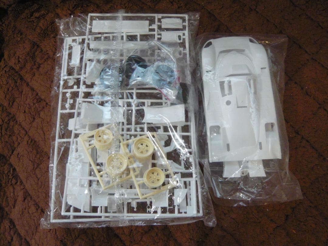 【初版品】ハセガワ模型1/24、TOYOTA88C、 3チーム、3台セット販売