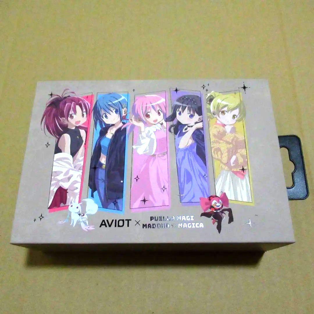 AVIOT TE-V1R-MMM魔法少女まどか☆マギカ[新編]叛逆の物語イヤホン