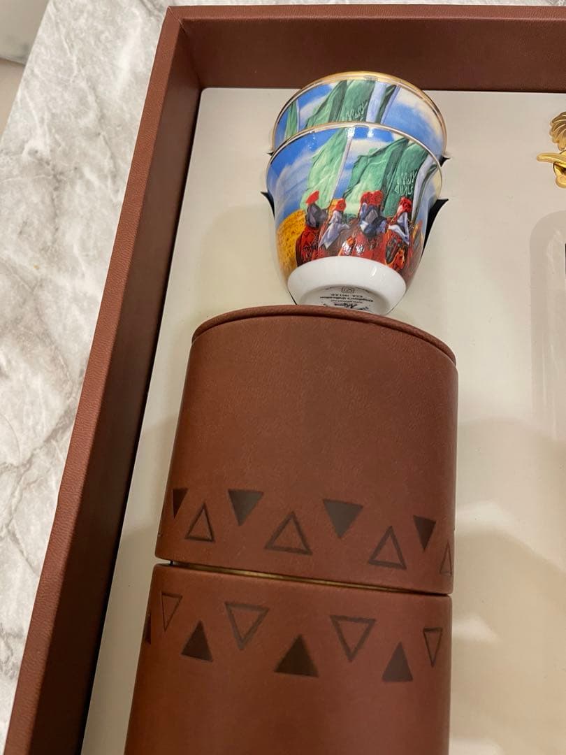 【非売品・期間限定】サウジアラビア館 VIP限定 レザー豪華ギフトセット