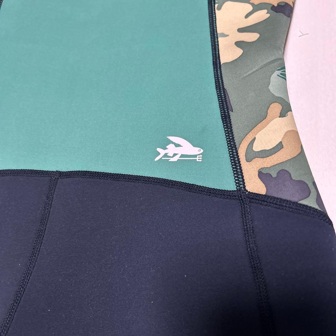 ショートジョン ウェットスーツ ブラック/カモフラージュ　パタゴニア