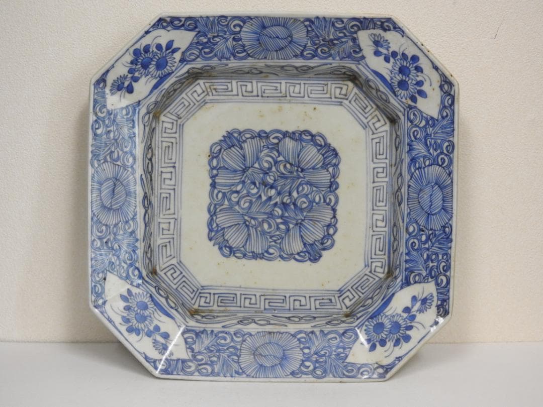 伊万里　染付　四方隅切辺　１７７