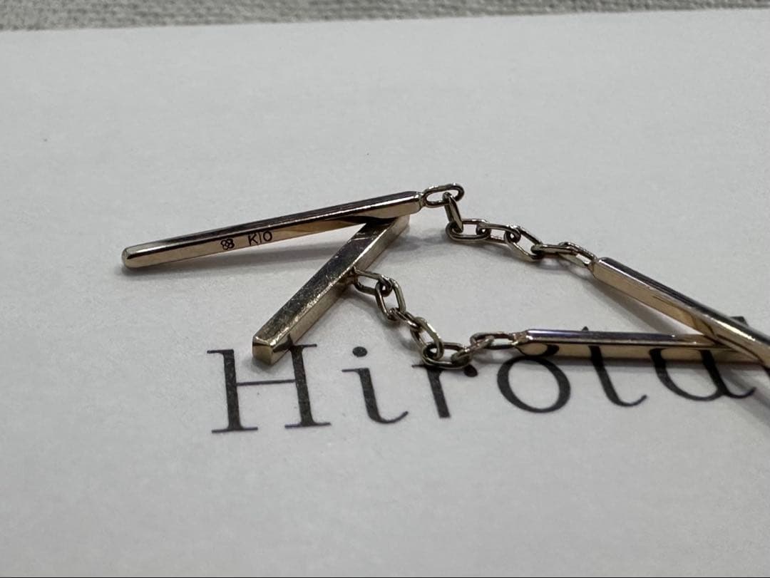 hirotakaヒロタカ　トグルチェーン ピアス　片耳　K10YG 3連