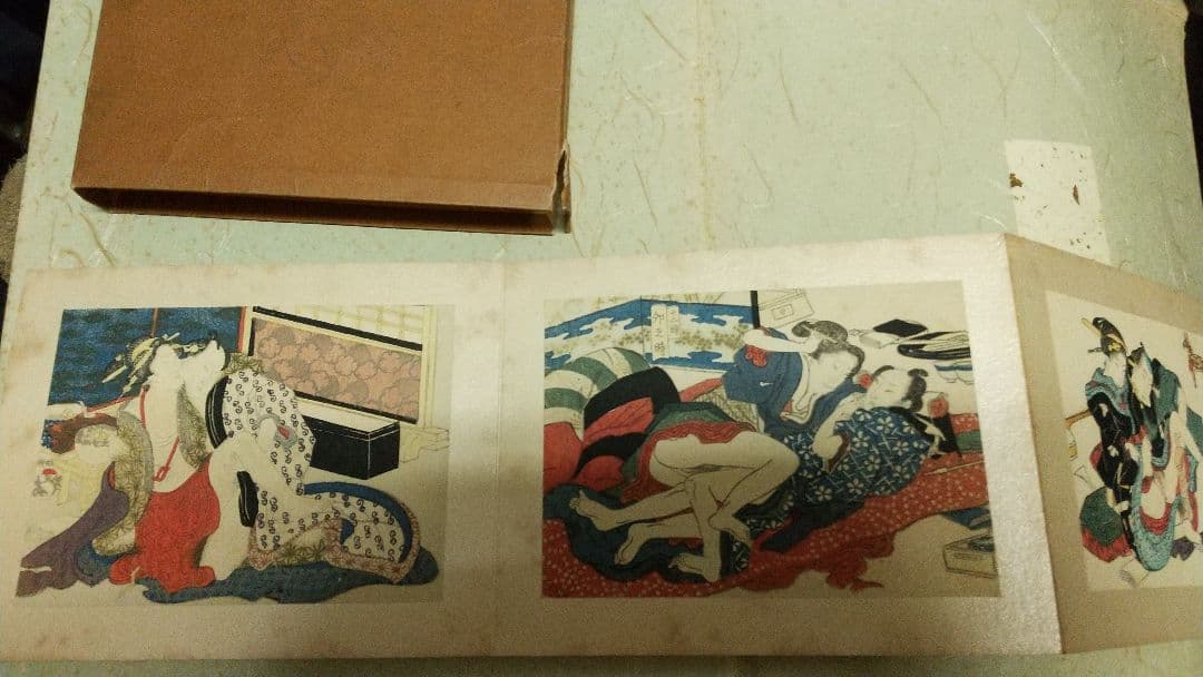 春画 浮世絵 小判 画帳貼り 24枚 枕絵 艶本 袖珍