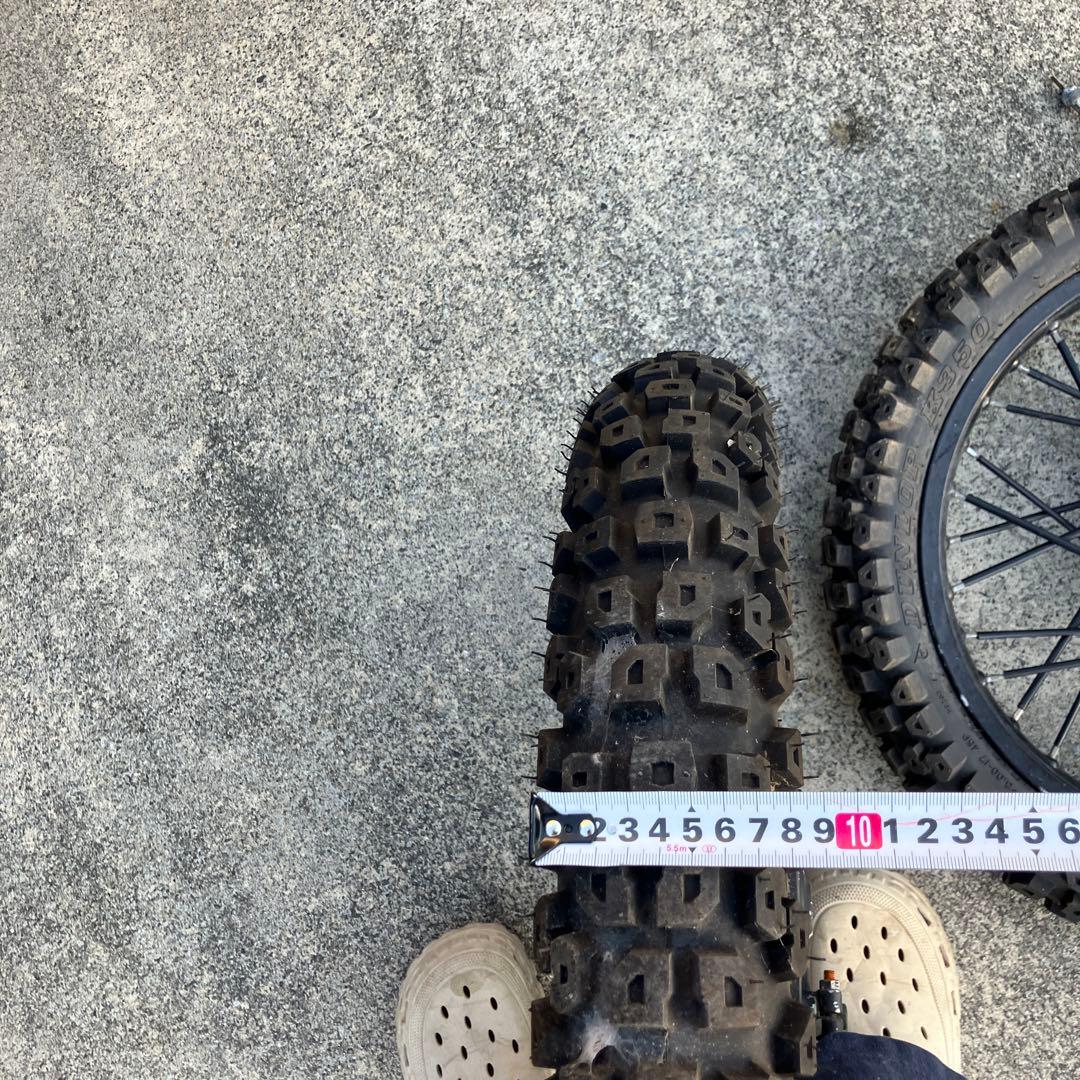 プレスカブ ホイール タイヤ