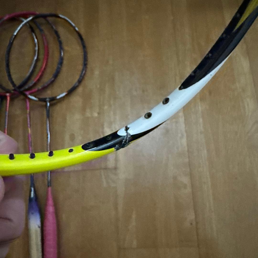 バドミントンラケット5本　ジャンク品