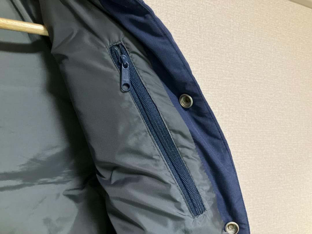 【希少品ビンテージ・ほぼ未使用・サイズＭ】ヘリーハンセン クマ柄ダウンベスト