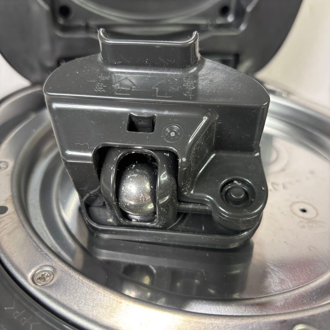 東芝　RC-10VST 真空圧力IHジャー炊飯器　2023年製