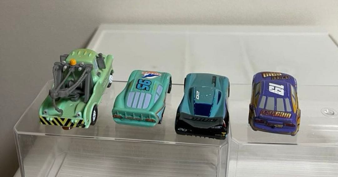 カーズ、マテル、ミニカー（マックイン、メーター）カラーチェンジ