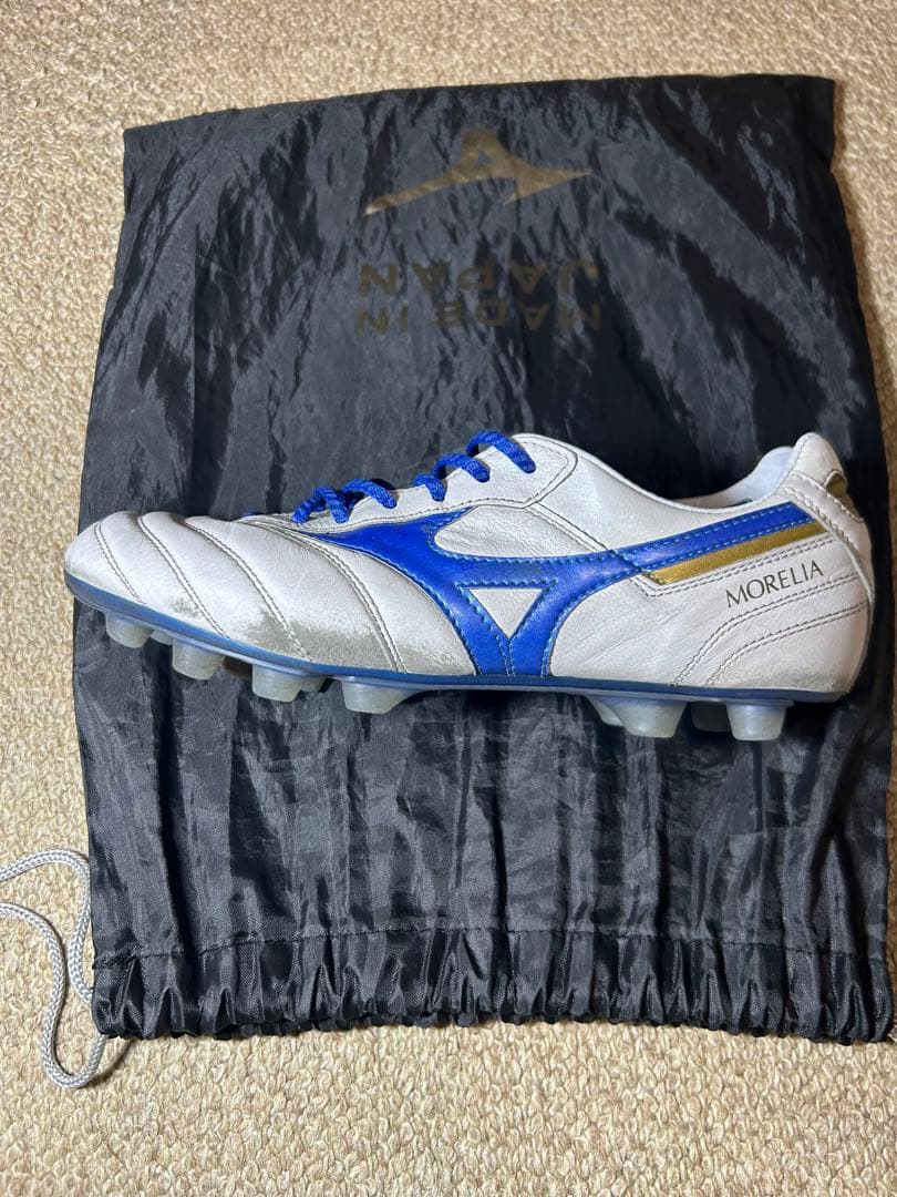 ミズノ モレリア2 JAPANホワイト/ブルー 【限定色】25.5cm