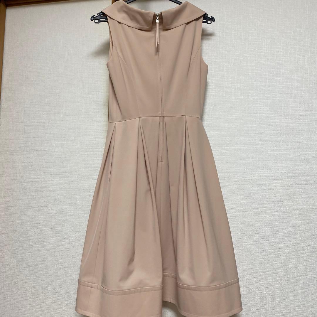 【美品】FOXEY　襟付きノースリーブワンピース　本日のみ値下げ