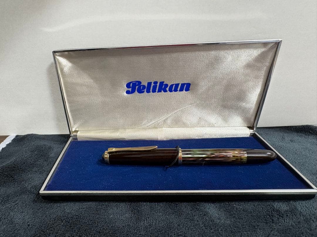 Pelikan 万年筆 ブラウン