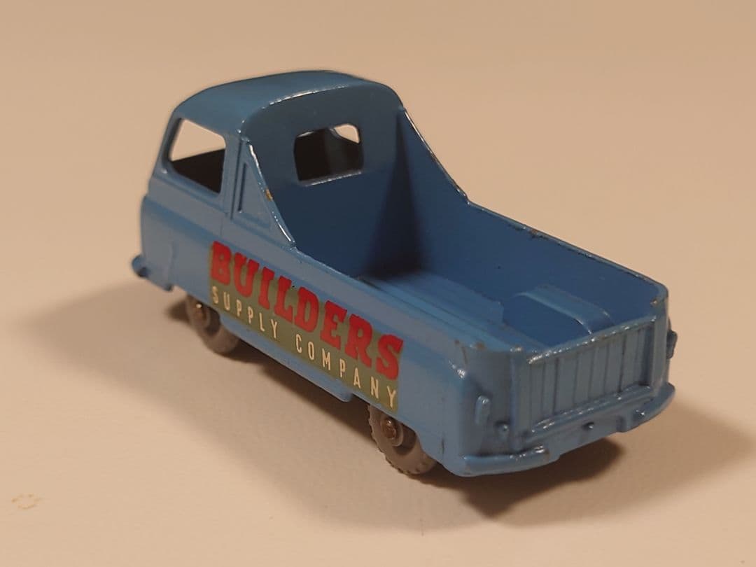 MATCHBOX No.60 MORRIS J2 PICK-UP ※silver