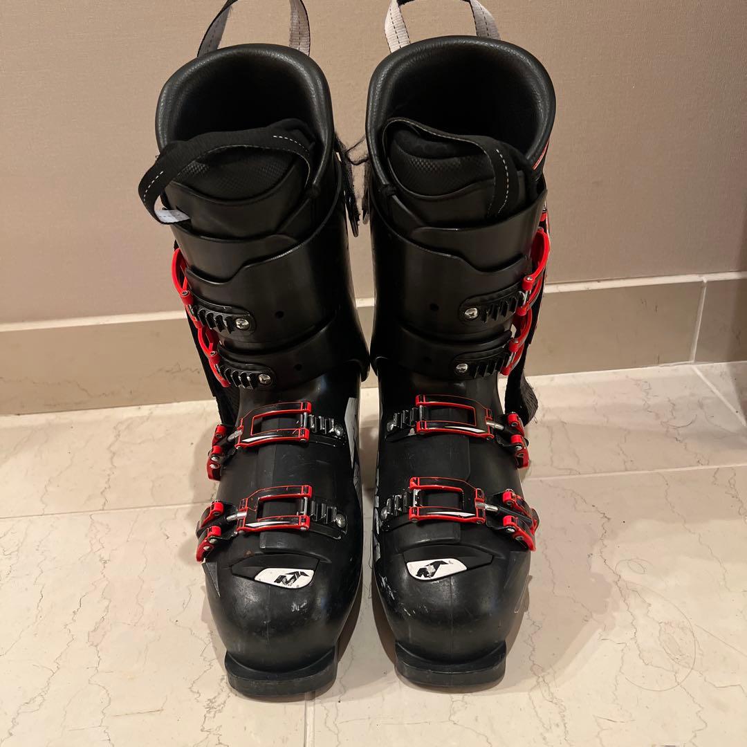 Nordica Dobermann GP110スキーブーツ