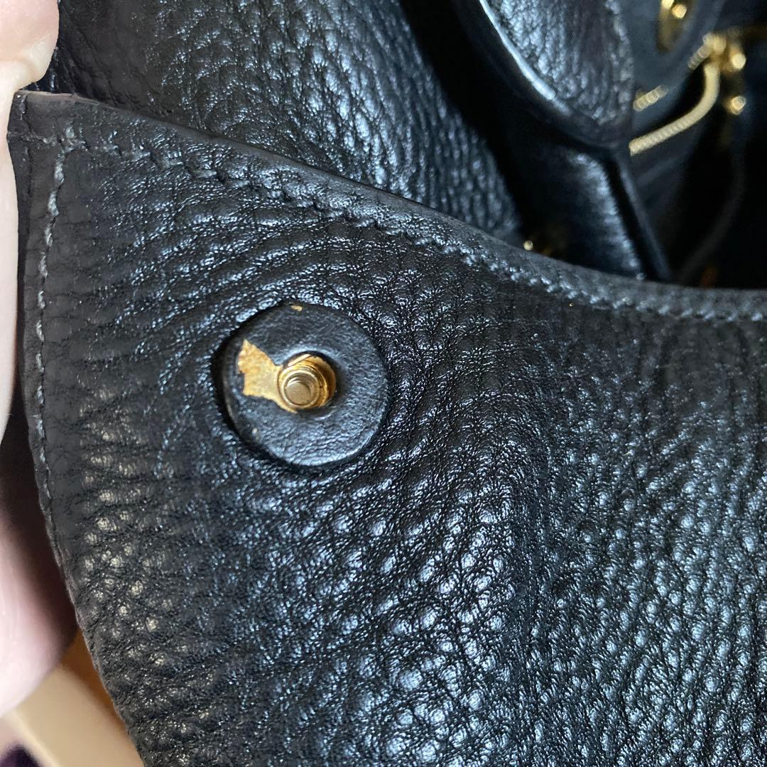 MIU MIU 黒レザー バッグ　ショルダー