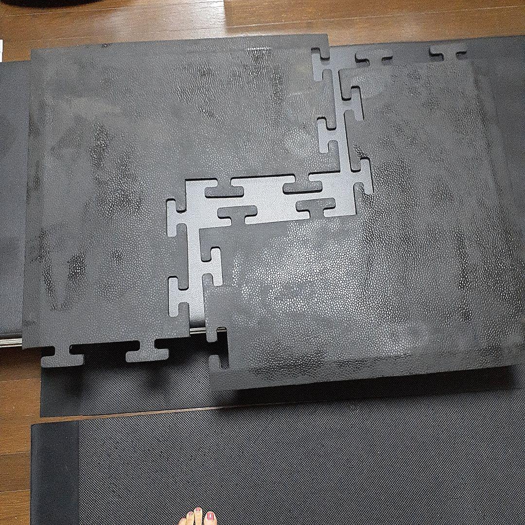 IVANKO(イヴァンコ) ブラックラバーフロアマット　コーナー2枚