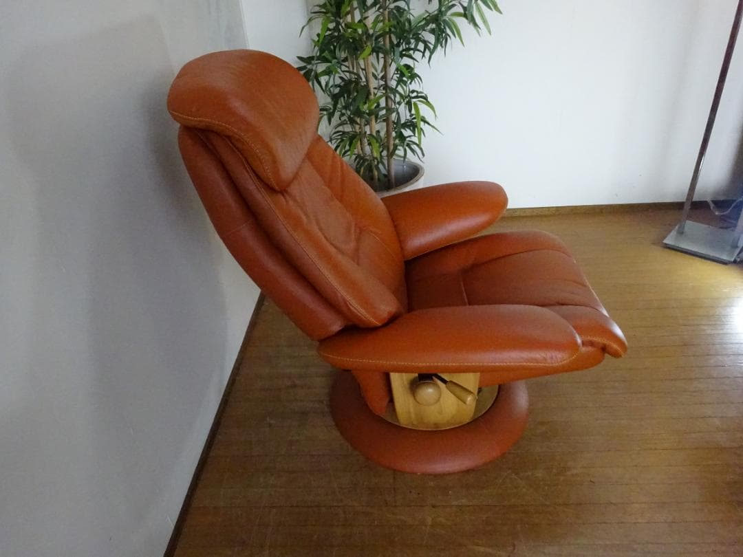 Toshihiro カリモク家具　パーソナルチェア　RU6620　本革