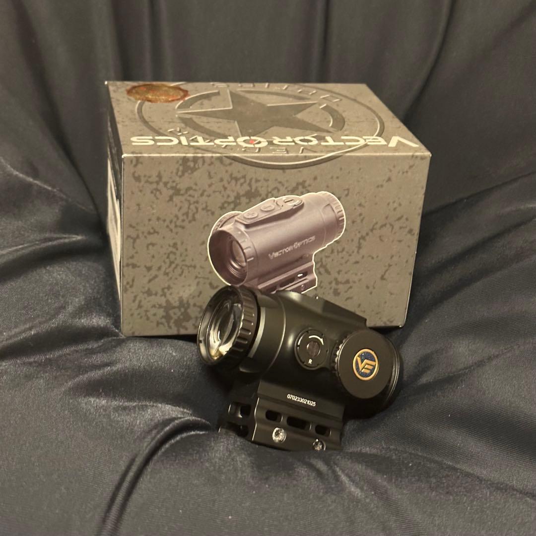 Vector Optics PARAGON 3 x 18 MICRO 光学サイト