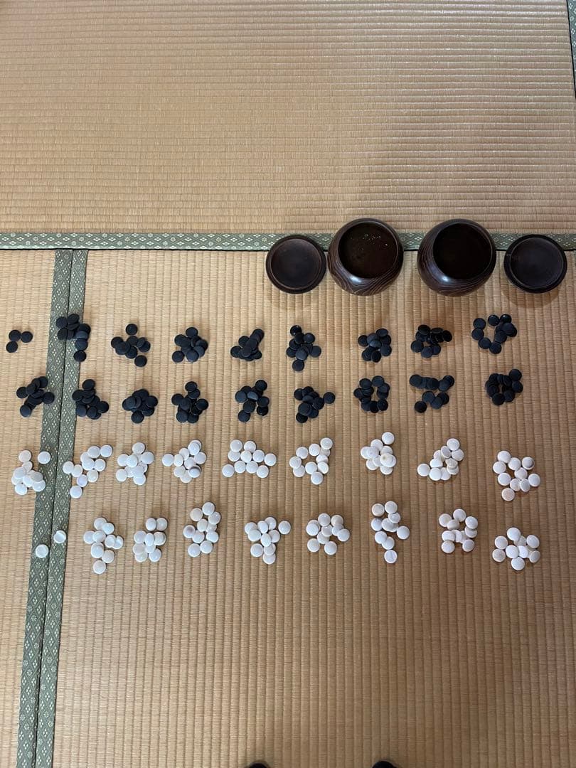 脚付　本榧　囲碁盤　囲碁盤と碁石　カバー付