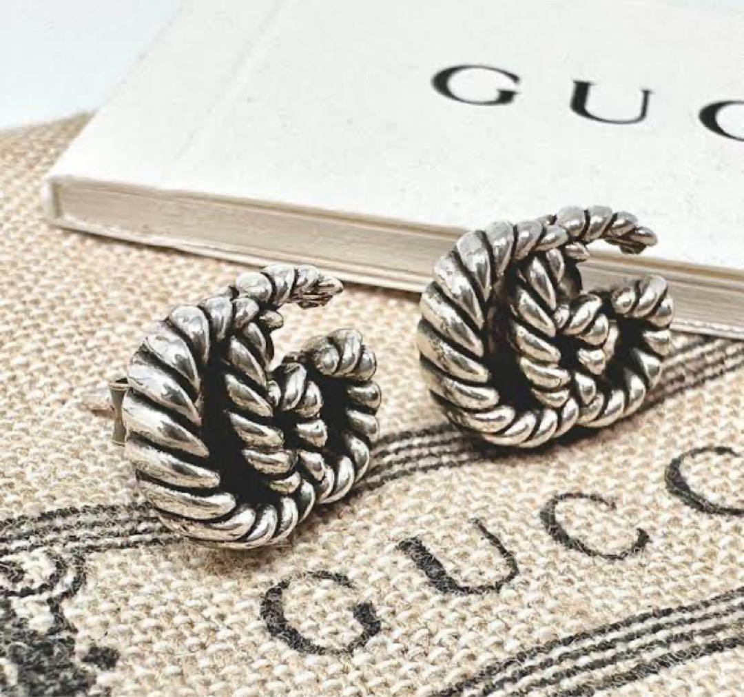 GUCCI ピアス　GG シルバー