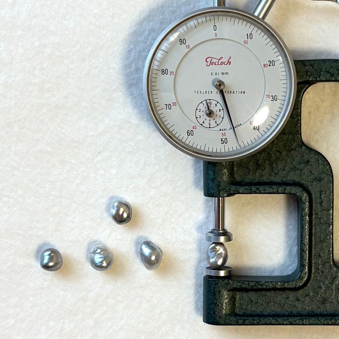 パール　南洋真珠　黒蝶ケシ　変形　８mm〜9mm ５pcs