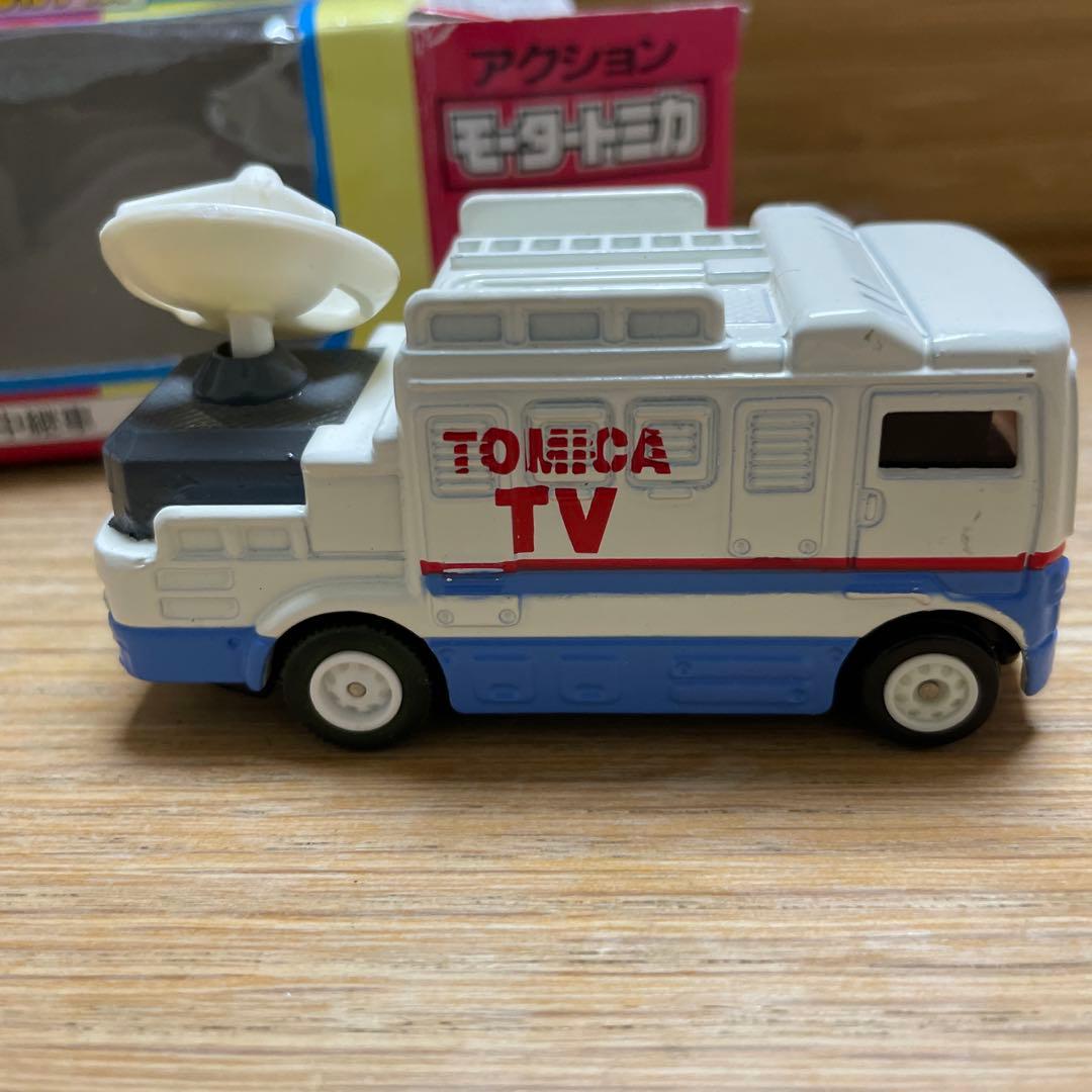 トミカ トヨタ tv 中継車 モータートミカ 希少 タカラ トミー 美品 レア
