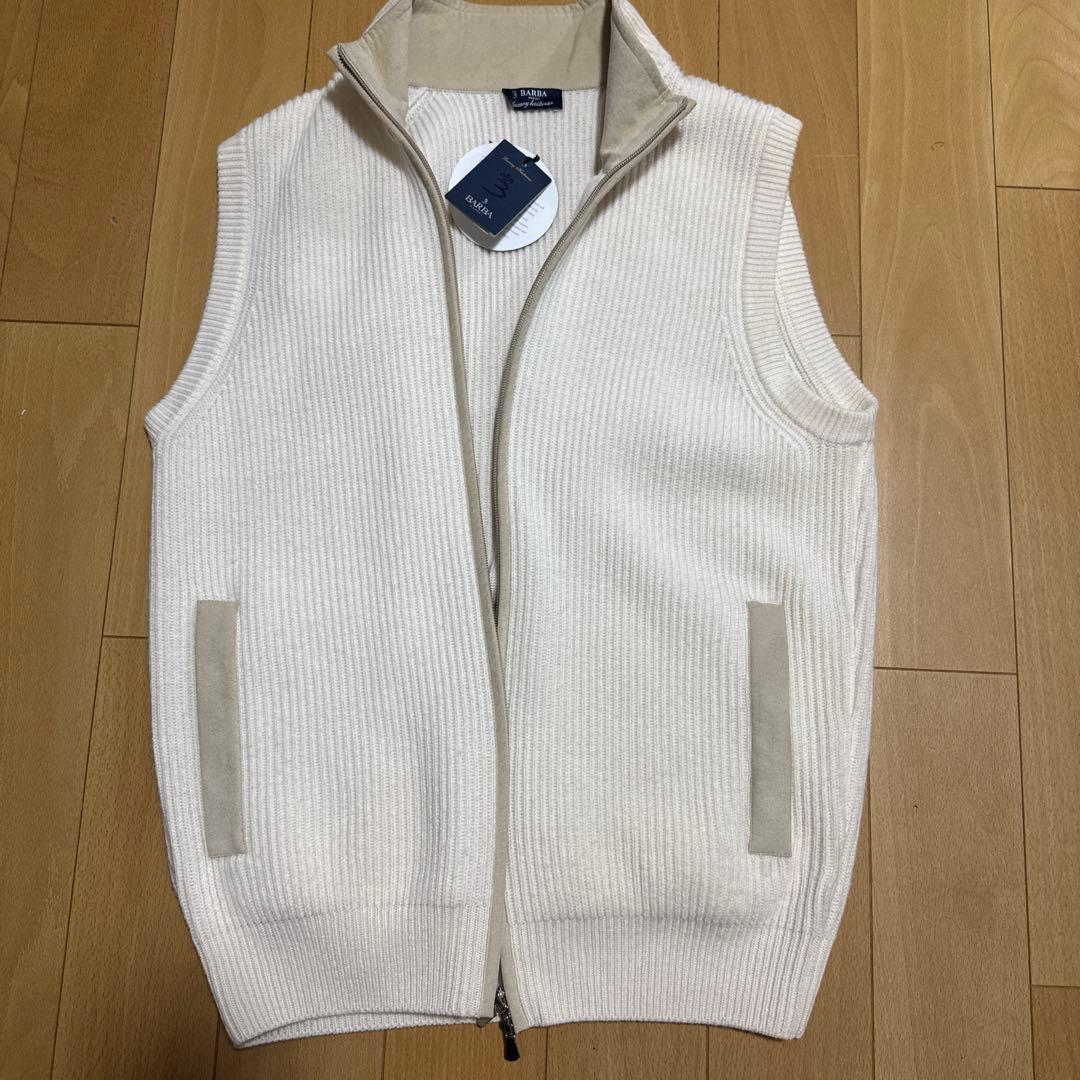 ✴︎未使用/値下げ✴︎ バルバ　カシミア100% ニットベスト　イタリア製
