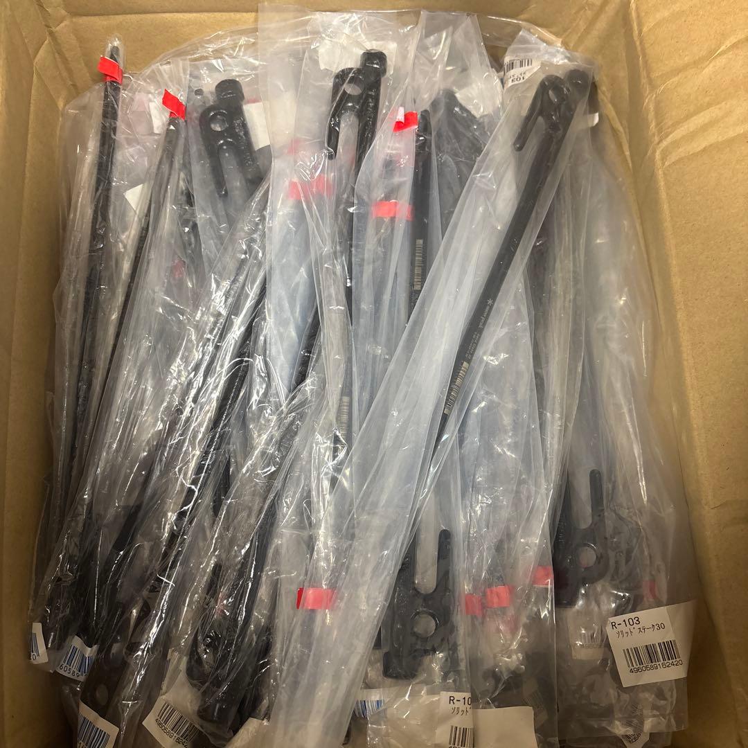 ラスト1セット激安新品スノーピークソリッドステーク 30 R-103 ペグ23本