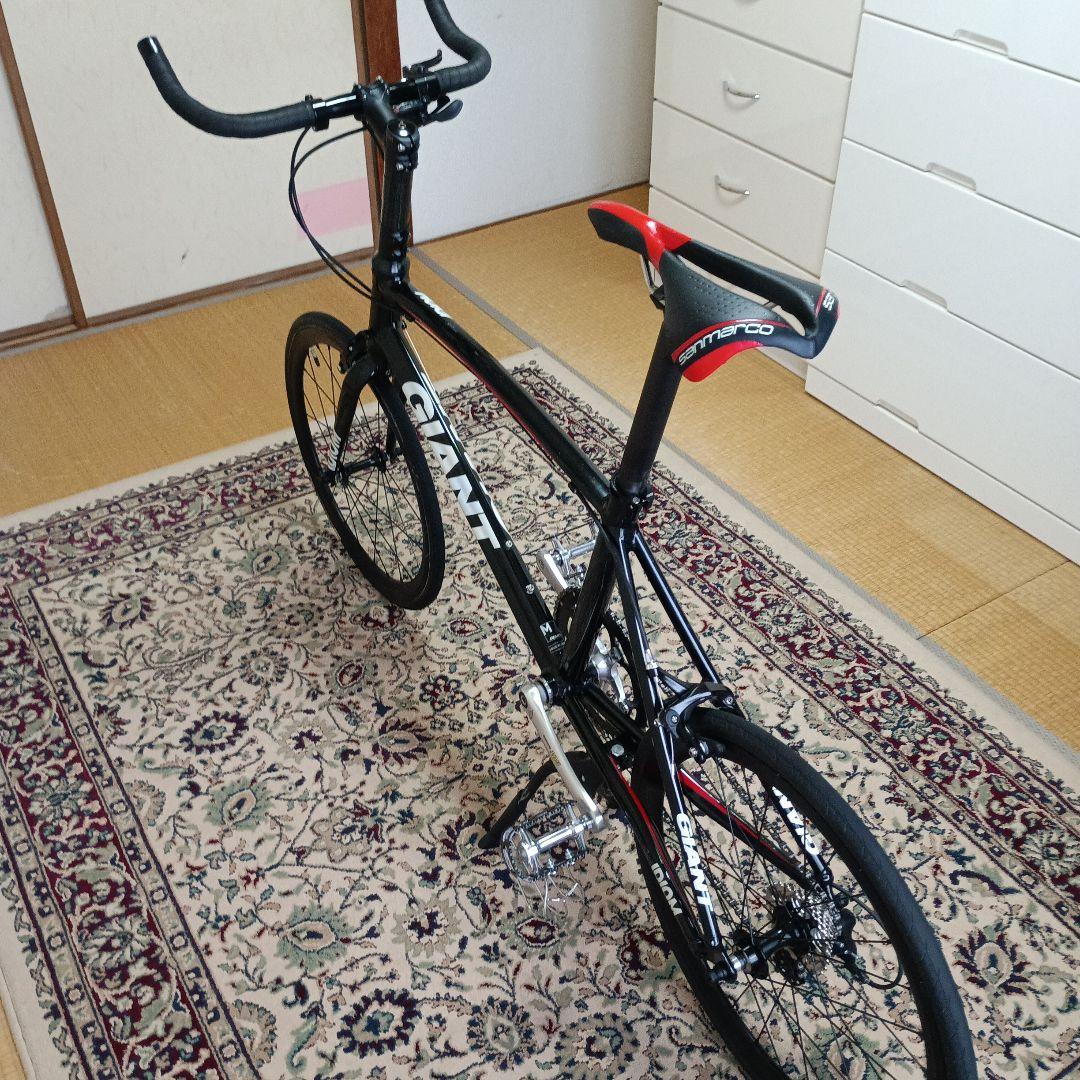 GIANT idiom 　福岡