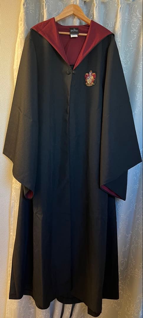 グリフィンドール ローブ&カチューシャ&マフラー　まとめ売り　ハリーポッター