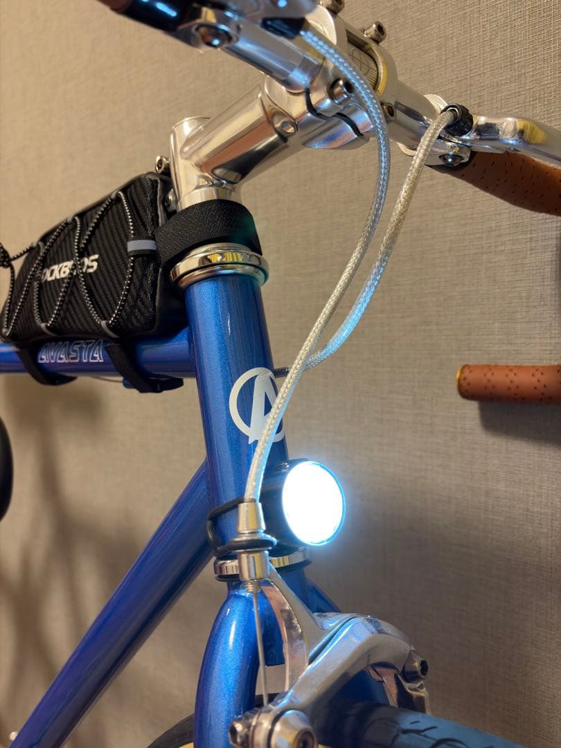 AVASTA ロードバイク　ピストバイク『現地受け取り推奨』