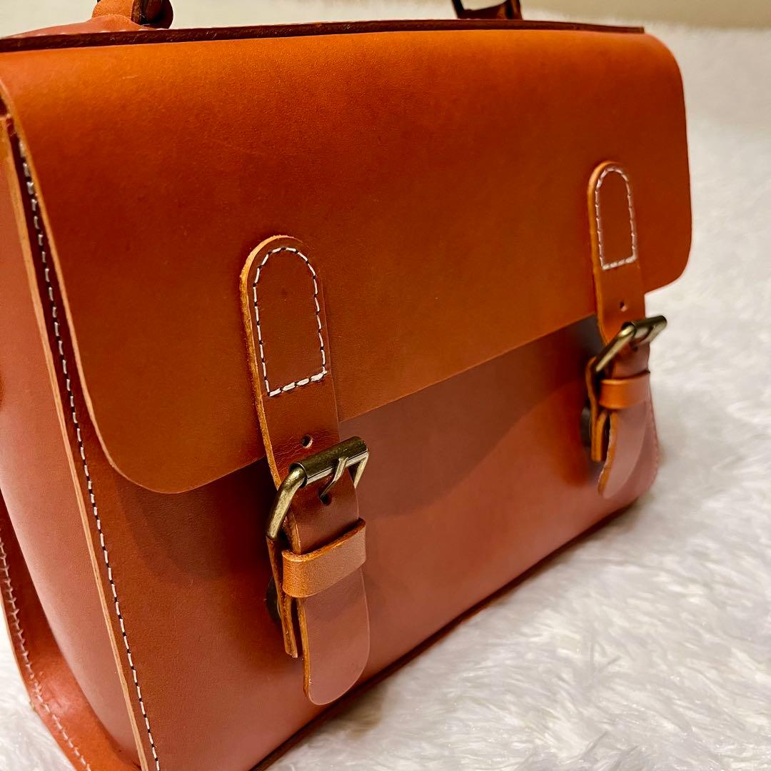 【新品】イタリアンレザー　ショルダーバッグ Wフラップ キャメル　本革　2way