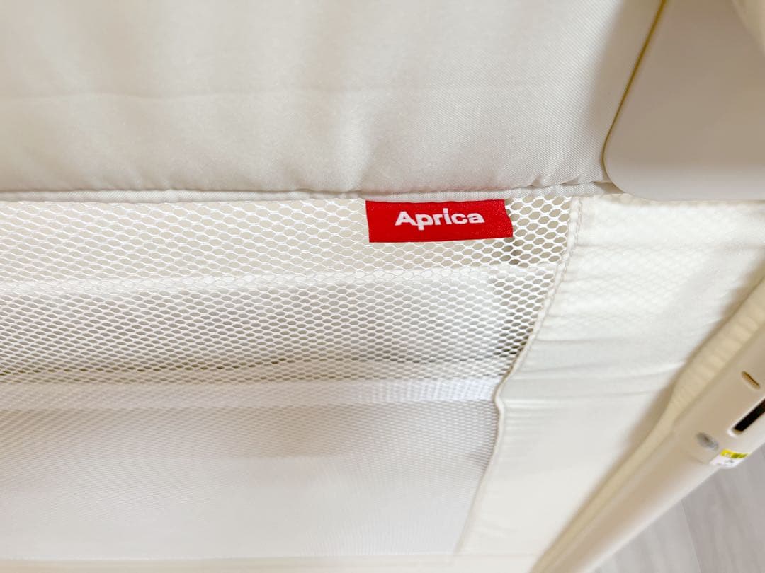 ココネルエアー　ミルクホワイト