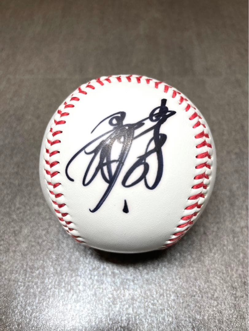 巨人　ジャイアンツ　坂本勇人　直筆サインボール