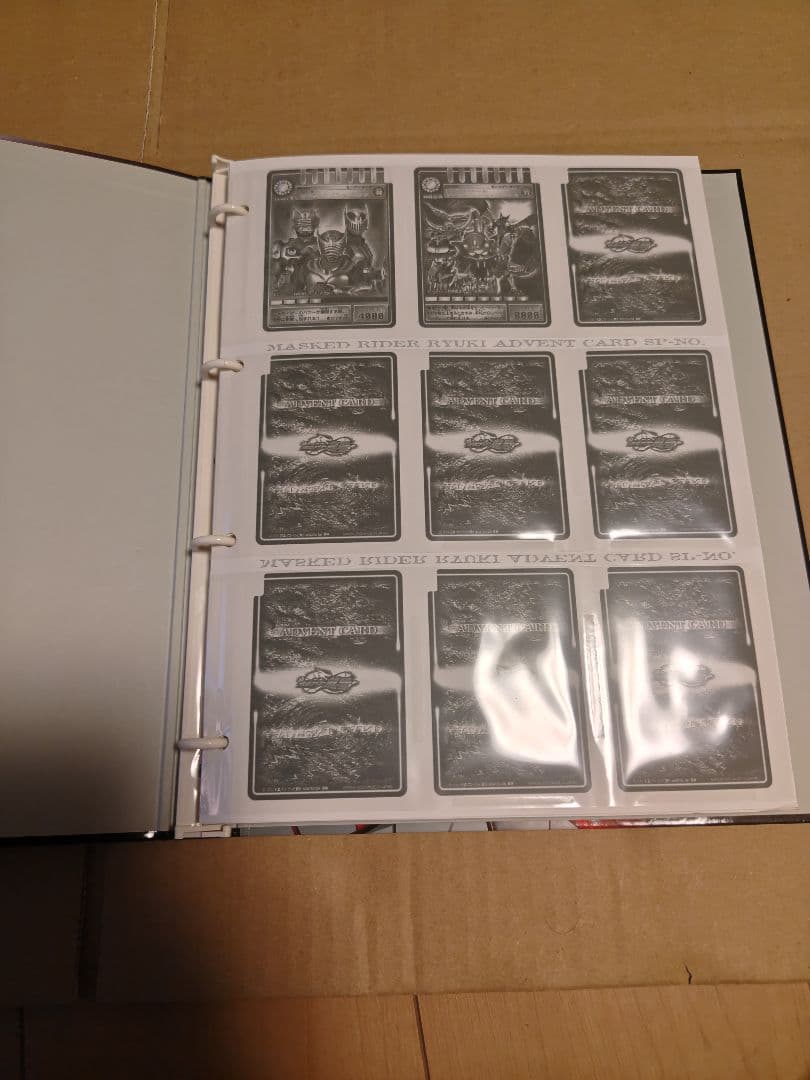 仮面ライダー龍騎 コンプリート カード ファイル アドベントカード　２２６枚