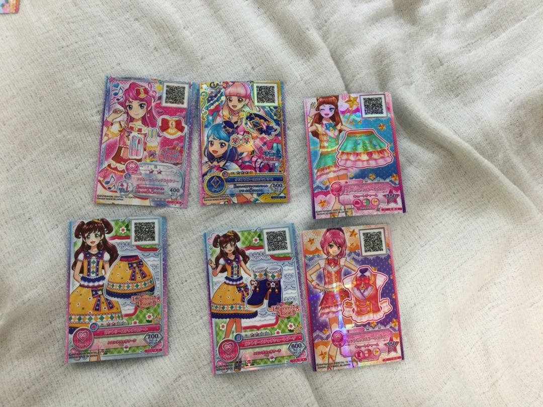 アイカツカード（旧アイカツ、アイカツスターズなど）まとめ売り　100枚以上