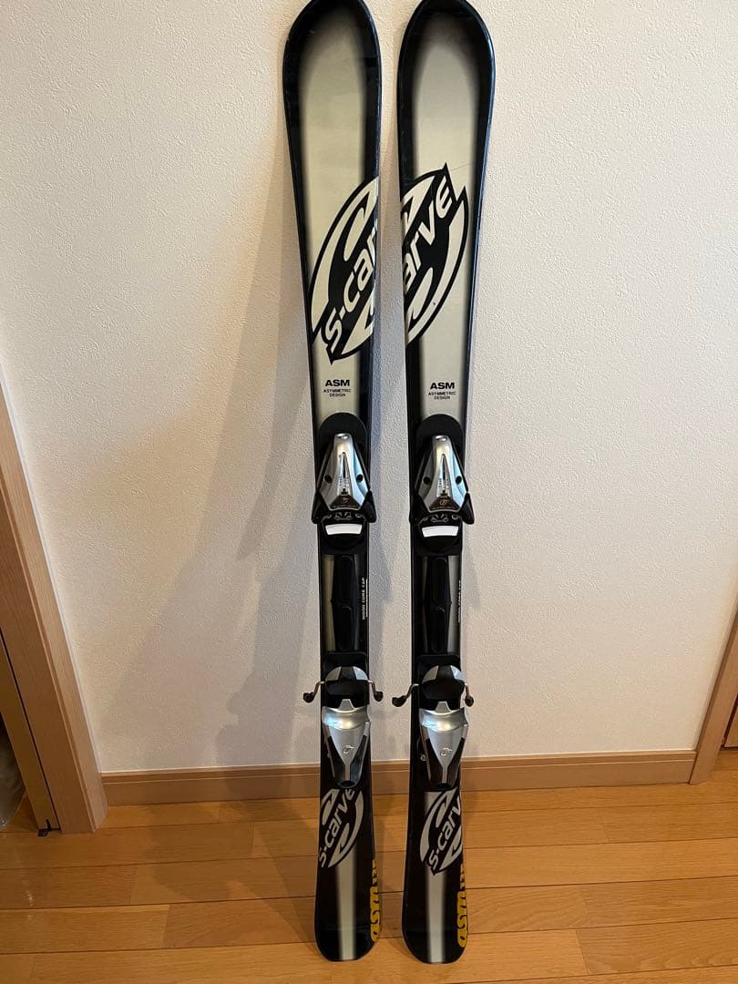 スキー 板　136cm 大人用　ビンディング付き　軽くて回しやすい！