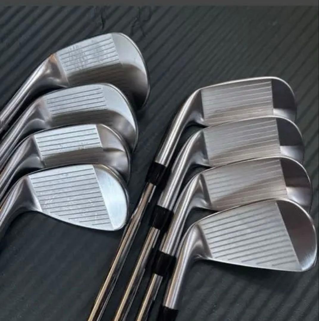 タイトリスト　2023年モデル T100 SM10 スコッティキャメロン