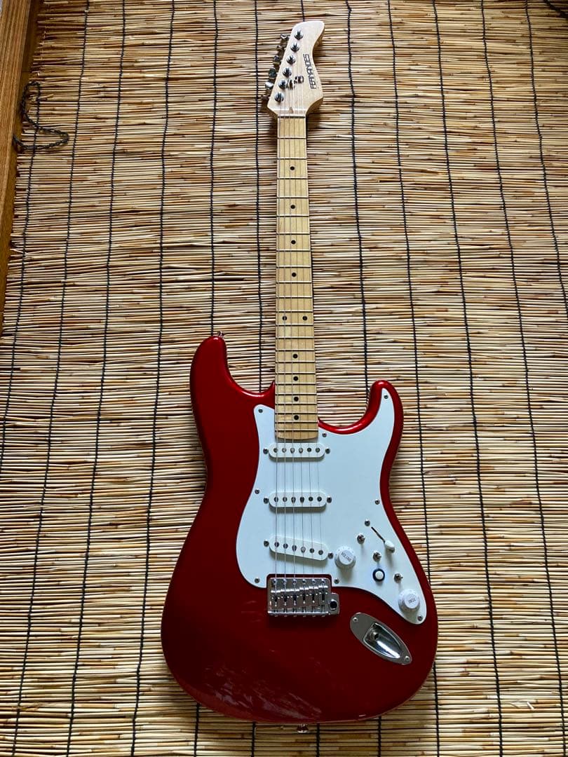 ☆ 最終値下決断☆部品交換、リニューアル貴方だけの一本　FERNANDES ST