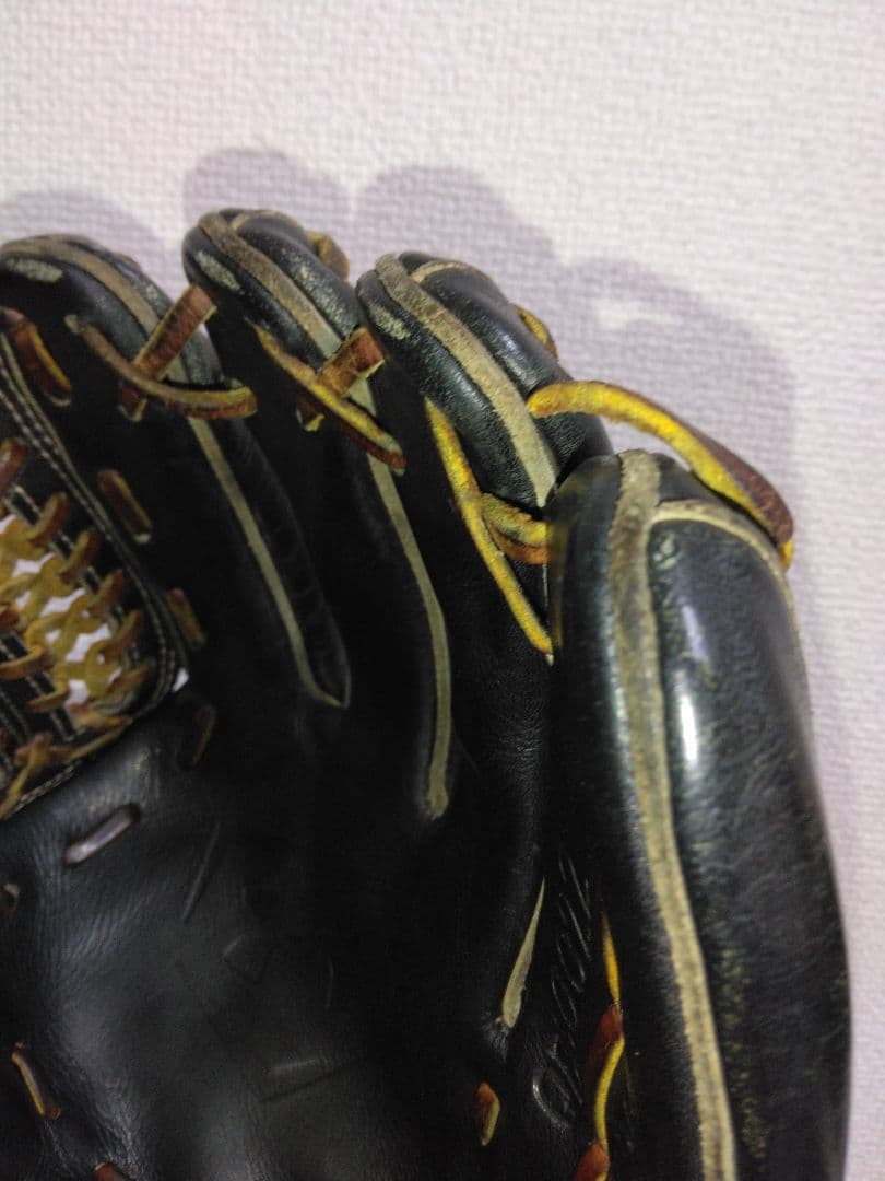 UNDER ARMOUR　硬式内野手用　 松田モデル