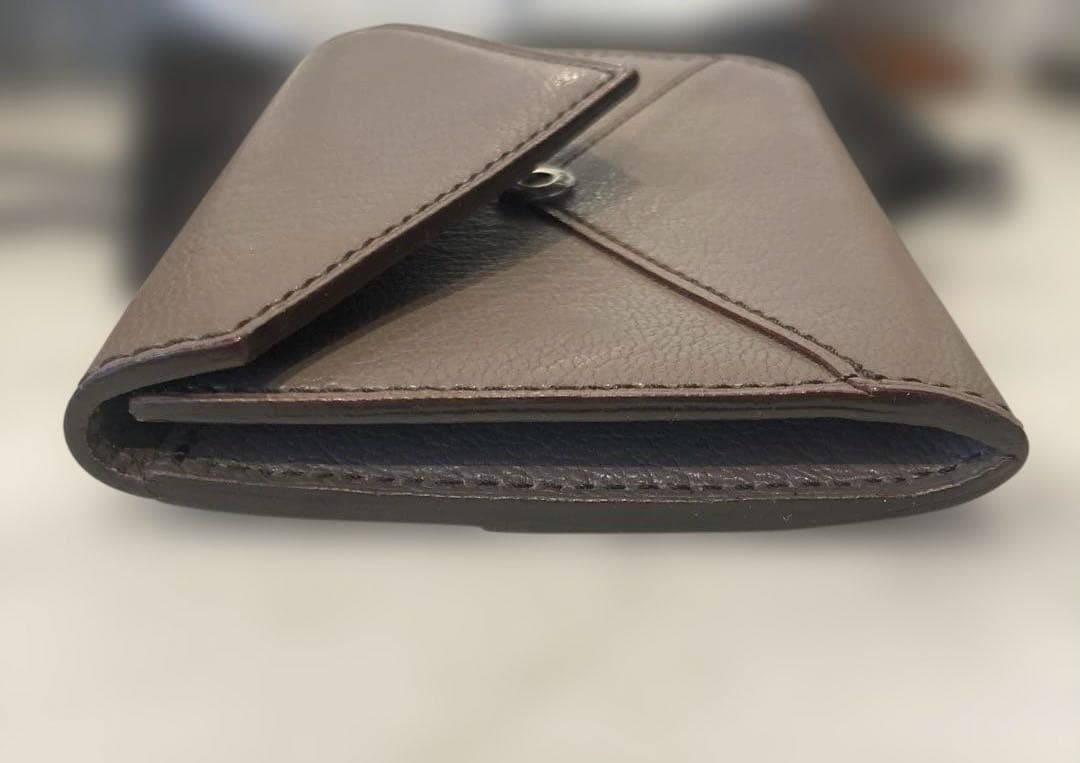 カルティエ　Cartier 名刺入れ　コンパクト小物入れ