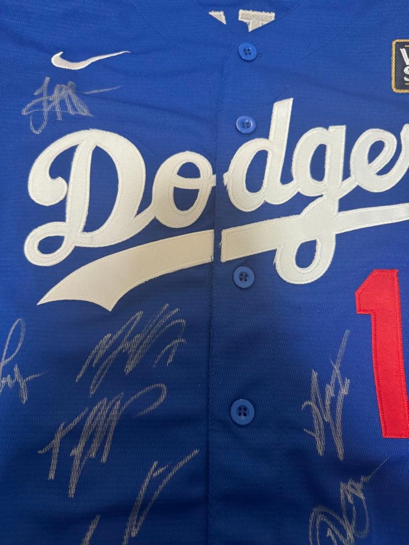 2024年ロサンゼルス・ドジャース　大谷翔平　直筆サインユニフォーム　証明書あり