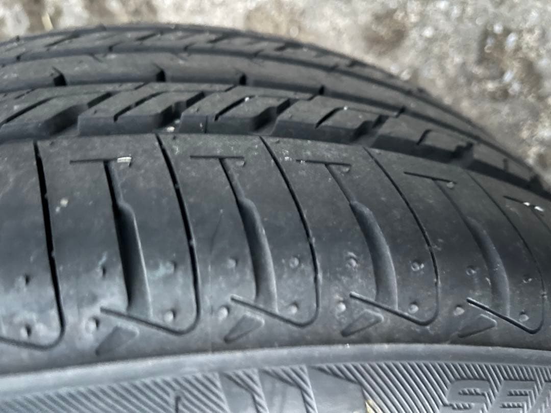 ⭐︎122213⭐︎①2025年製造！215/40R18タイヤアルミセット1本