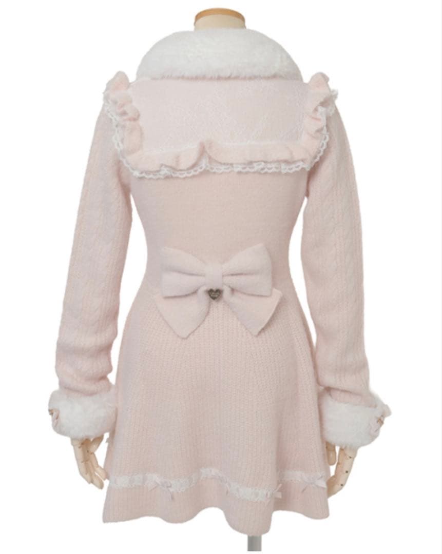 リズリサ ファーカラーぺプラムカーディガンピン