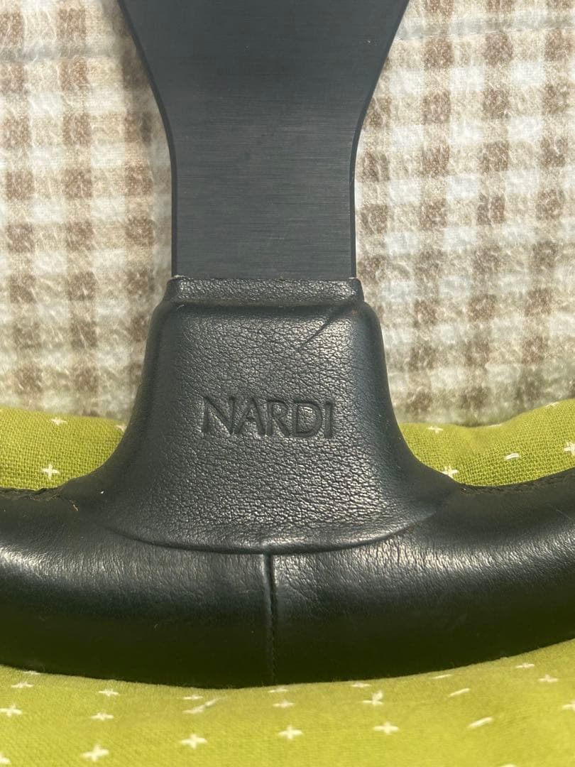 NARDI ブラックレザー ステアリングGARA3