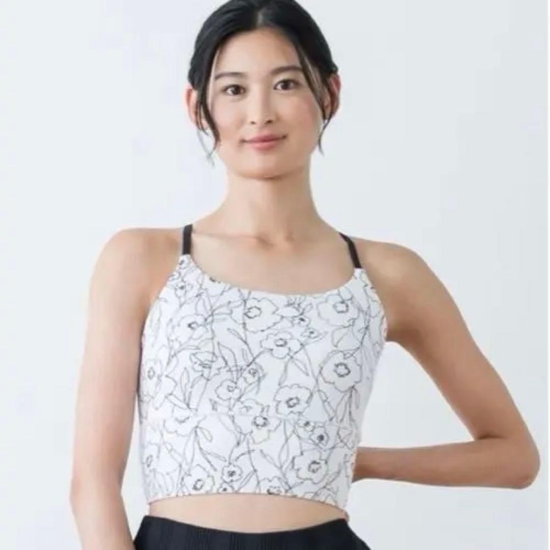 値下げ中Sukala 新品未開ドローイングフラワータンクトップトップのみM