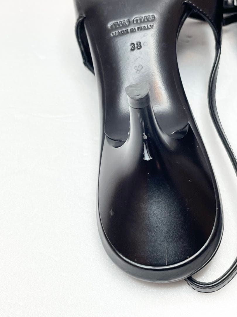 [キズ有り] MiuMiu レザー スリングバック ヒール(38/25cm)