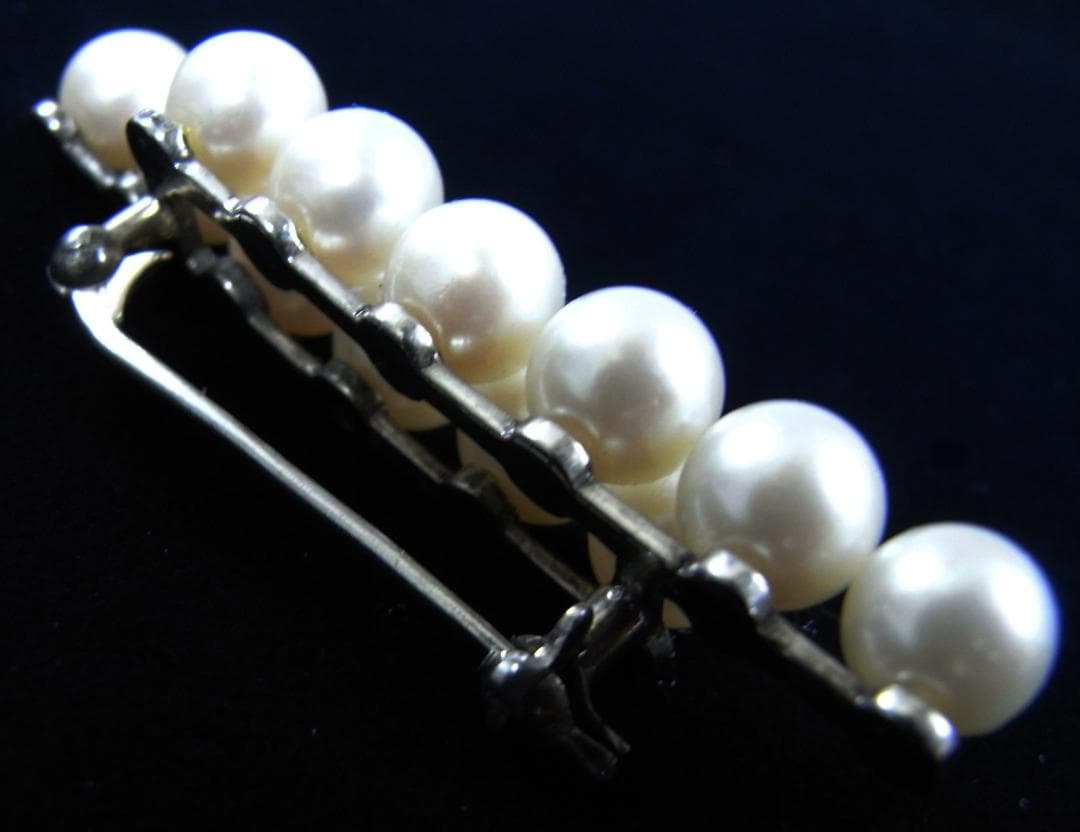 ★925シルバー(銀製)・１２粒アコヤ真珠（本真珠）アンティークブローチ★