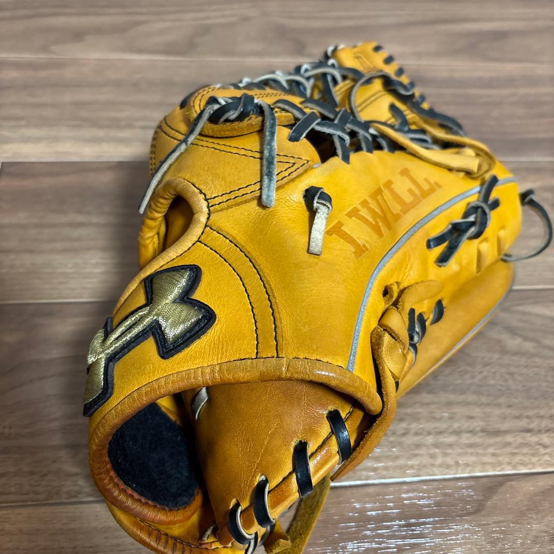 Under Armour 軟式グローブ I WILL イエロー