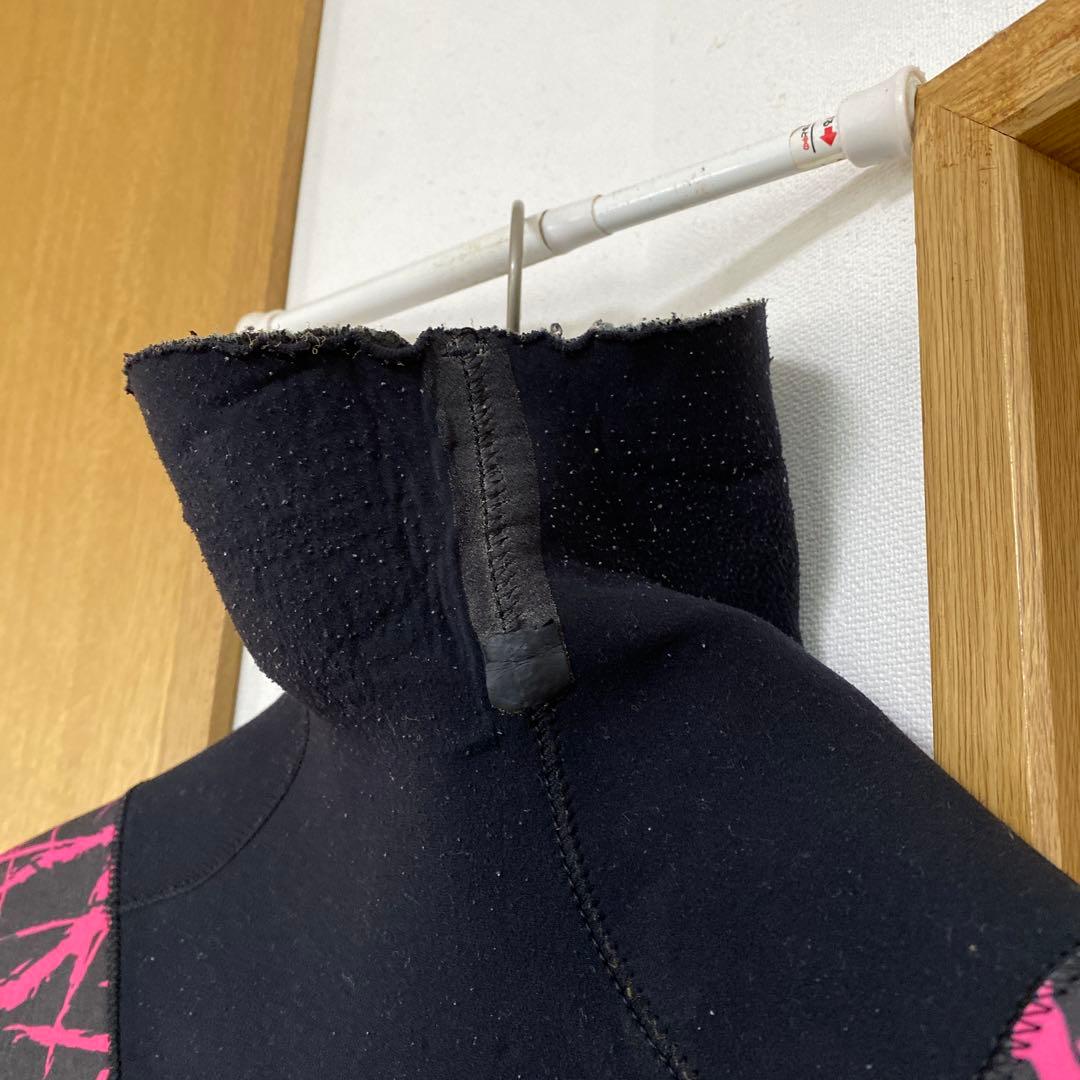 ★超人気メーカー！！【AIR TIGHT】メンズ５×３ｍｍセミドライフルスーツ